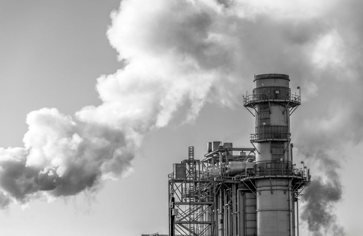 Brasil lidera programa global de descarbonização industrial e garante R$ 1,3 bilhão em financiamento climático