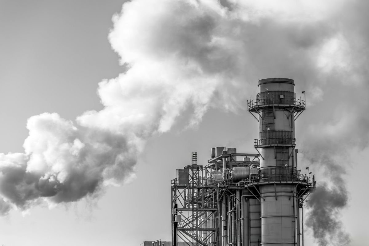 Brasil lidera programa global de descarbonização industrial e garante R$ 1,3 bilhão em financiamento climático